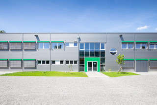 Neubau einer Fabrikationshalle mit Büro-und Lageräumen in Singen